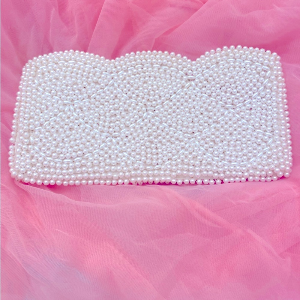 VINTAGE PEARL BEADED CLUTCH